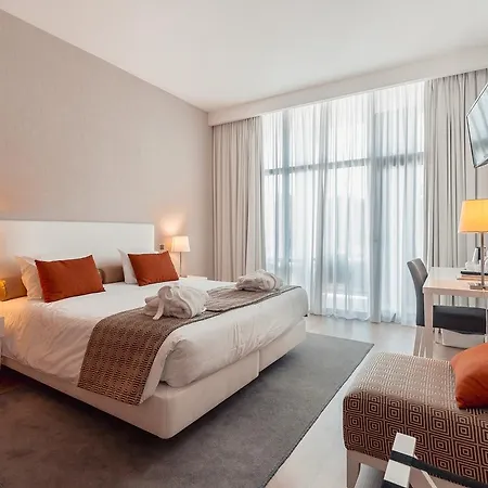 Parque Serra Da Lousa Hotell 4*