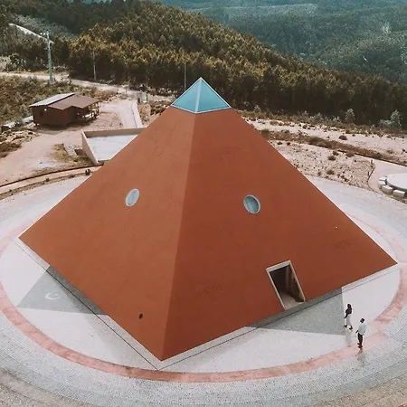 Parque Serra Da Lousa