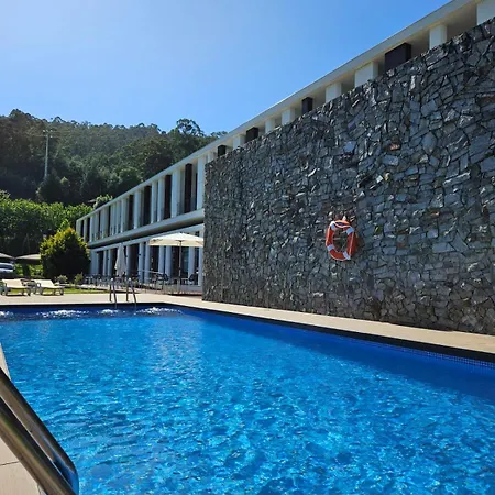 Parque Serra Da Lousa