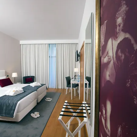 Hotell Parque Serra Da Lousa