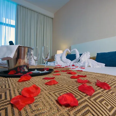 Parque Serra Da Lousa Otel Miranda do Corvo