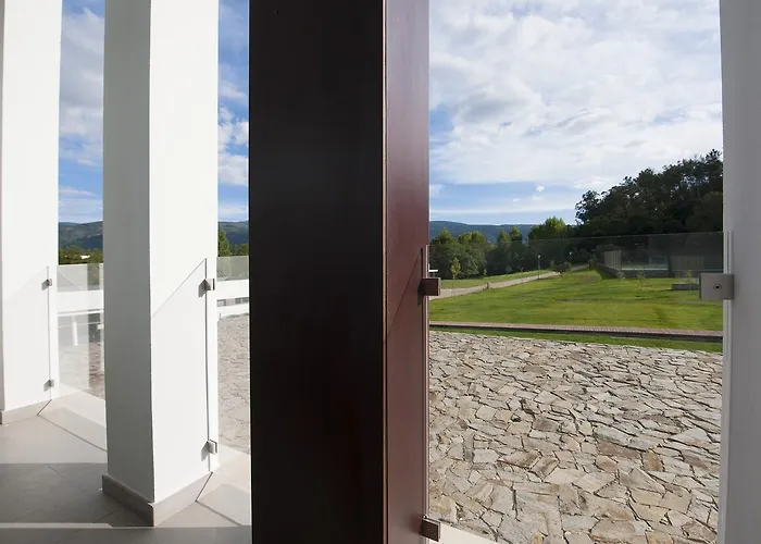 Отель Parque Serra Da Lousa 4*